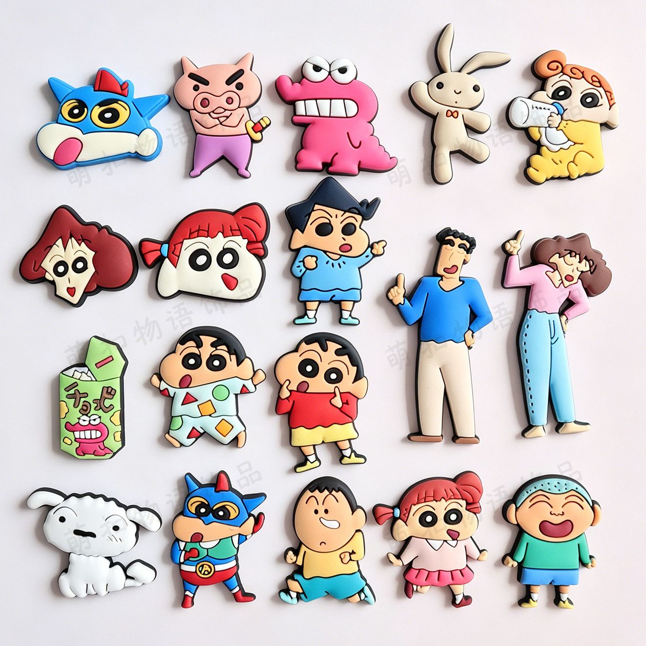 Crayon Shin-chan Schuhblumen-A – Florist Supplies Bewertung und Preis